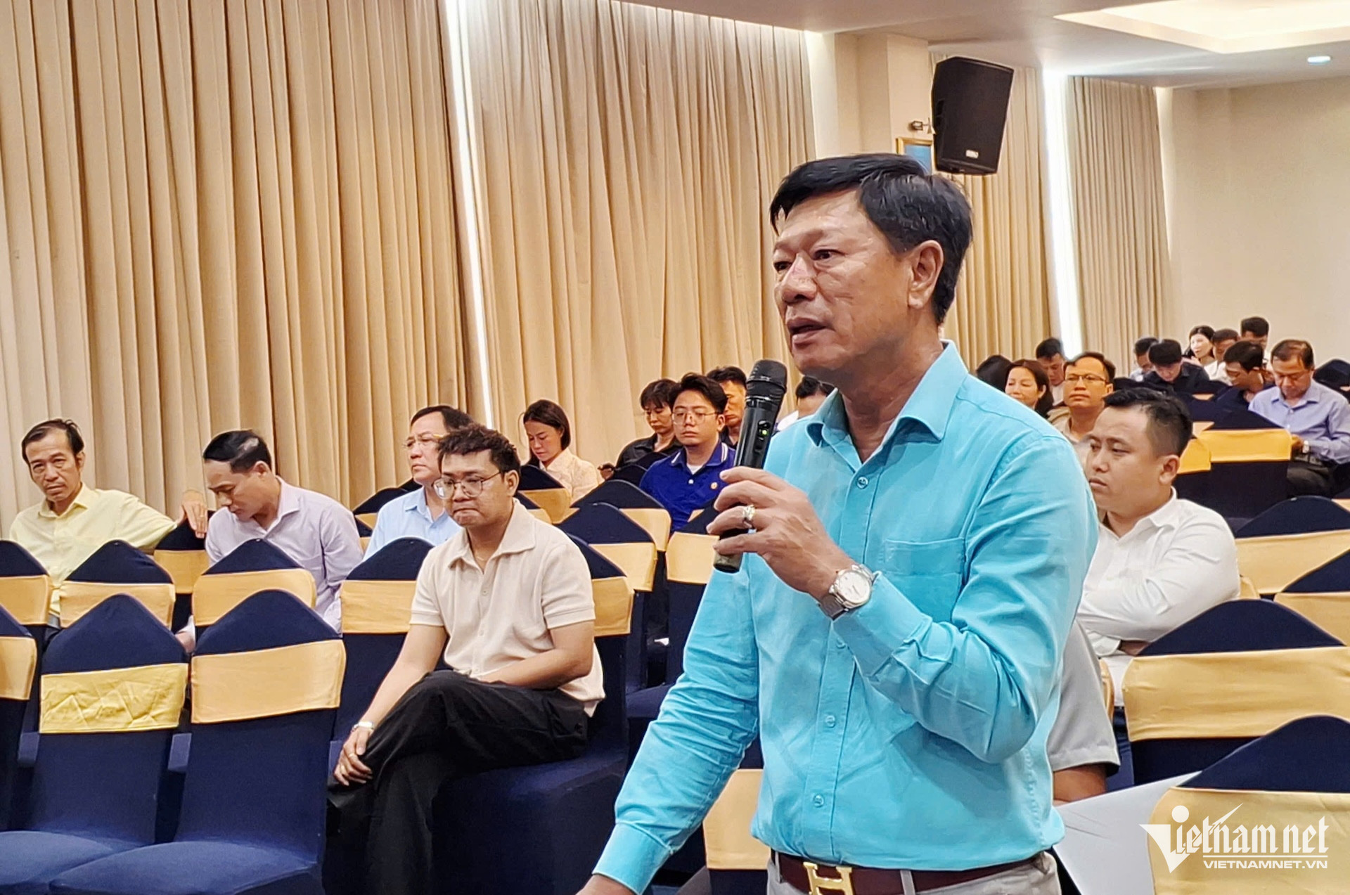 W-dia oc Hoang Quan.jpg