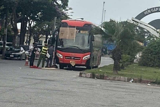  Bản tin cuối ngày 14/5: Tài xế tử vong trên xe khách đỗ bên đường ở Hà Nội 