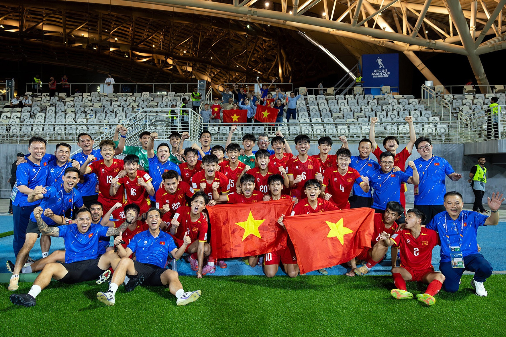  Bản tin sáng 14/5: U17 Việt Nam đi World Cup, HLV Roland nói lời gan ruột 