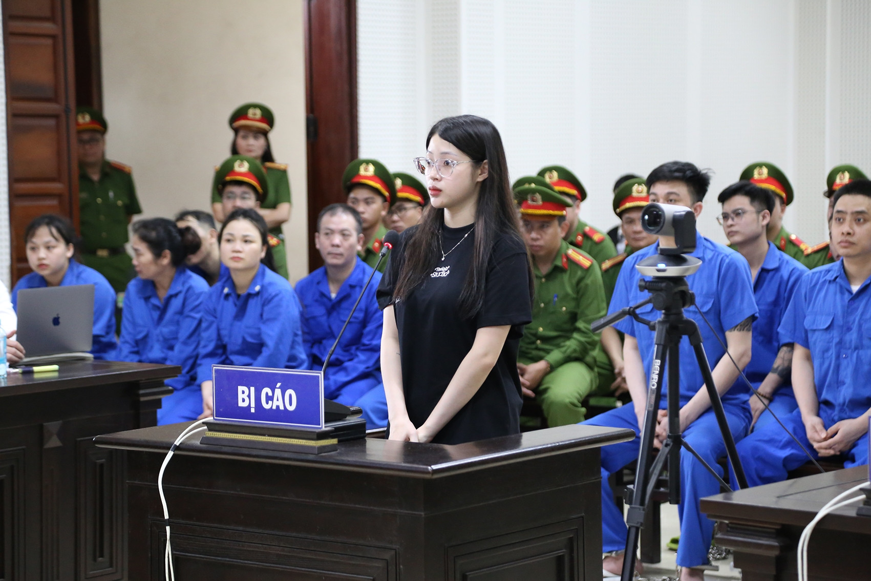 Bạn gái biết Bùi Đình Khánh gây án chết người nhưng vẫn hỗ trợ lẩn trốn