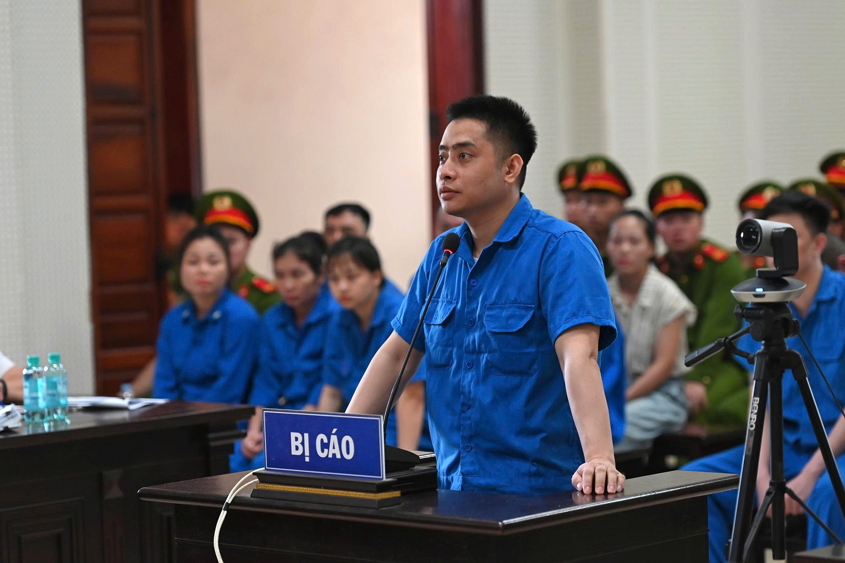  Bị cáo Bùi Đình Khánh gửi lời chia buồn đến gia đình Thiếu tá Nguyễn Đăng Khải 