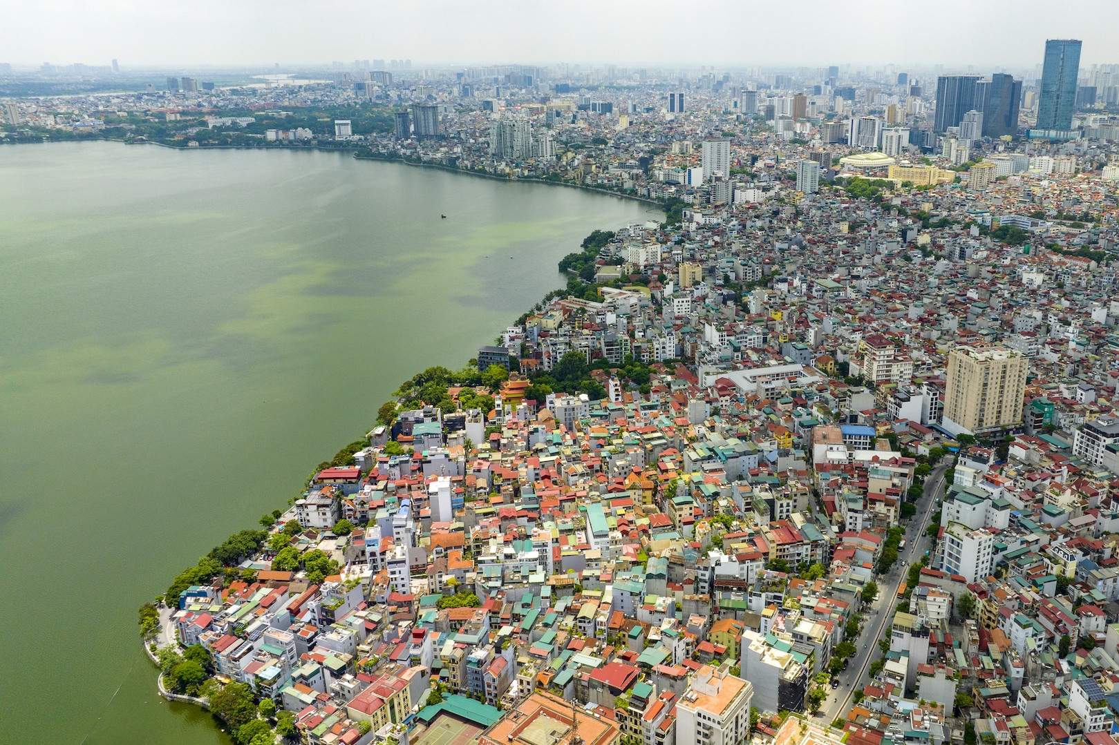 Hà Nội sẽ di dời trụ sở các bộ, ngành ra khu quy hoạch mới ở Mễ Trì, Tây Hồ Tây