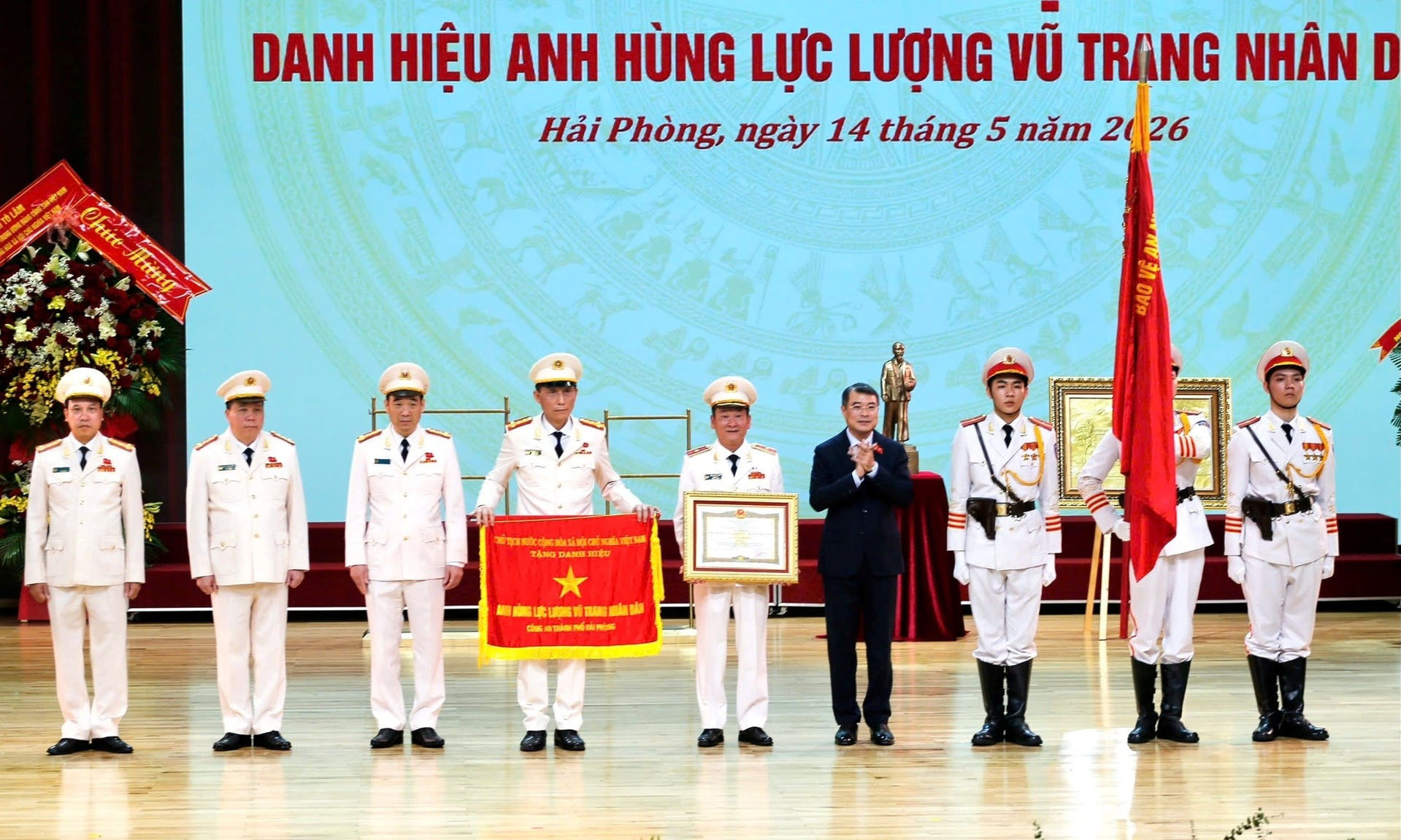 le minh hung 2(1).jpg