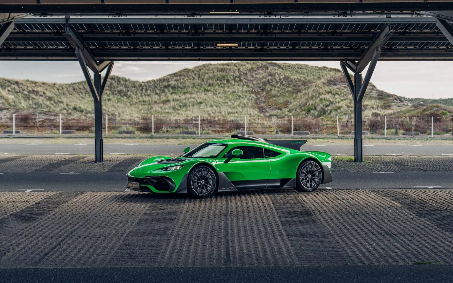 Siêu xe F1 Mercedes-AMG One chạy 185km nhận hóa đơn bảo dưỡng hơn 1,16 tỷ đồng Mercedes AMG One 3.webp