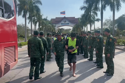 Tiếp nhận 56 người Việt liên quan đánh bạc, rửa tiền qua mạng