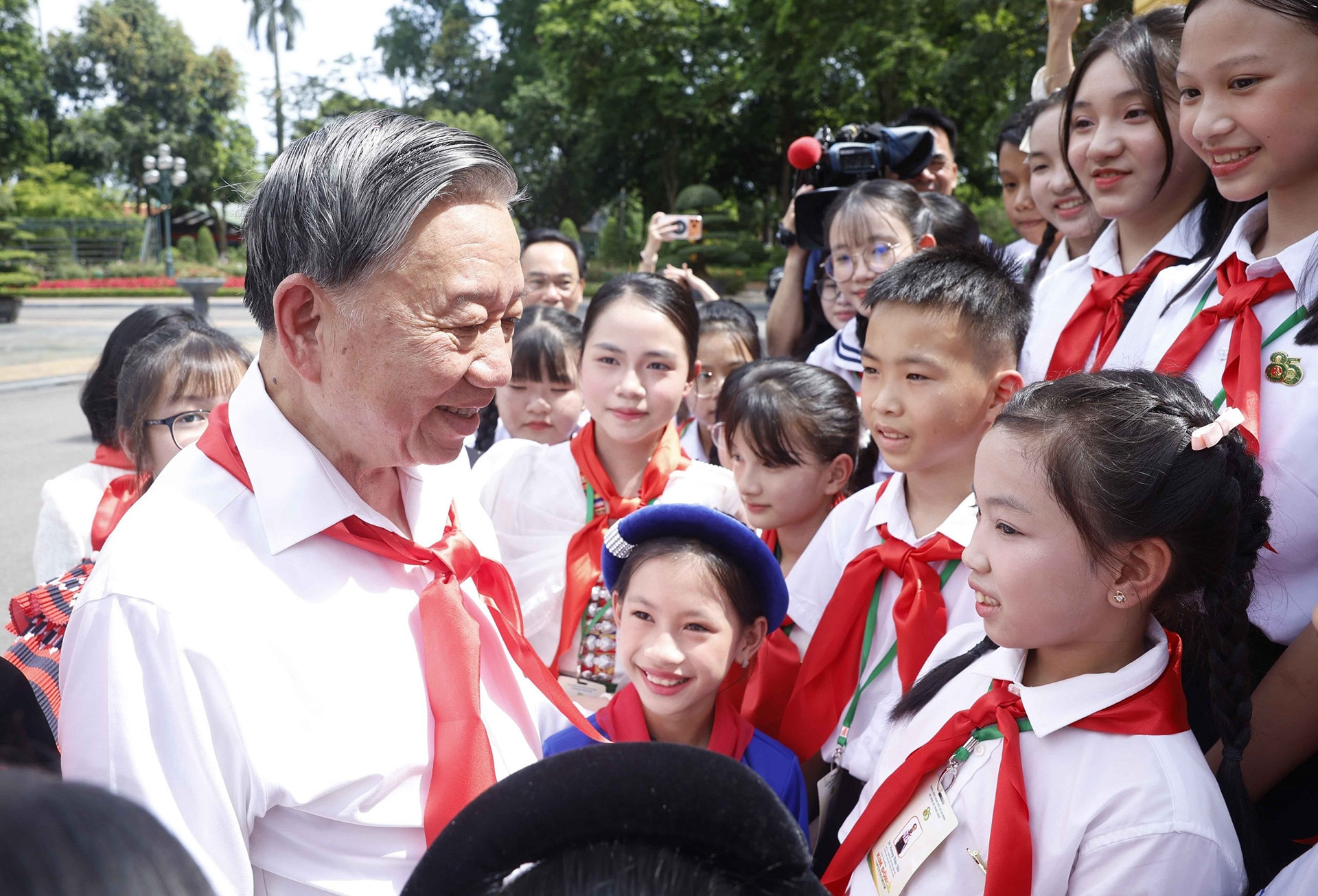  Tổng Bí thư, Chủ tịch nước: Tuyệt đối không để bạo lực, bắt nạt trong trường học 
