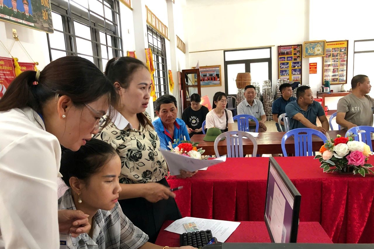Trấn Yên nâng cao kỹ năng số cho người dân, giảm nghèo thông tin từ cơ sở