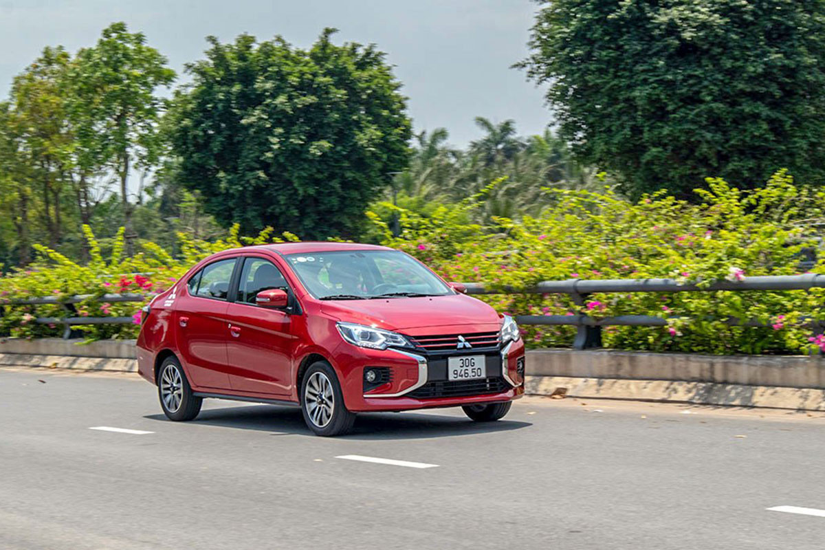 uu nhuoc diem cua mitsubishi attrage 1.jpg