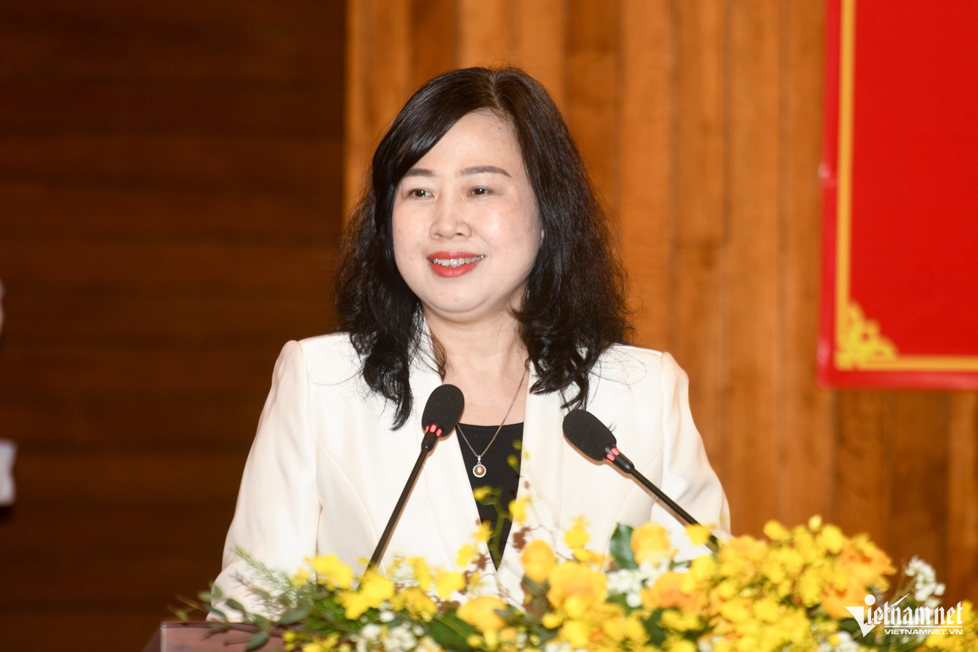 W-Bộ trưởng Y tế Đào Hồng Lan.jpg