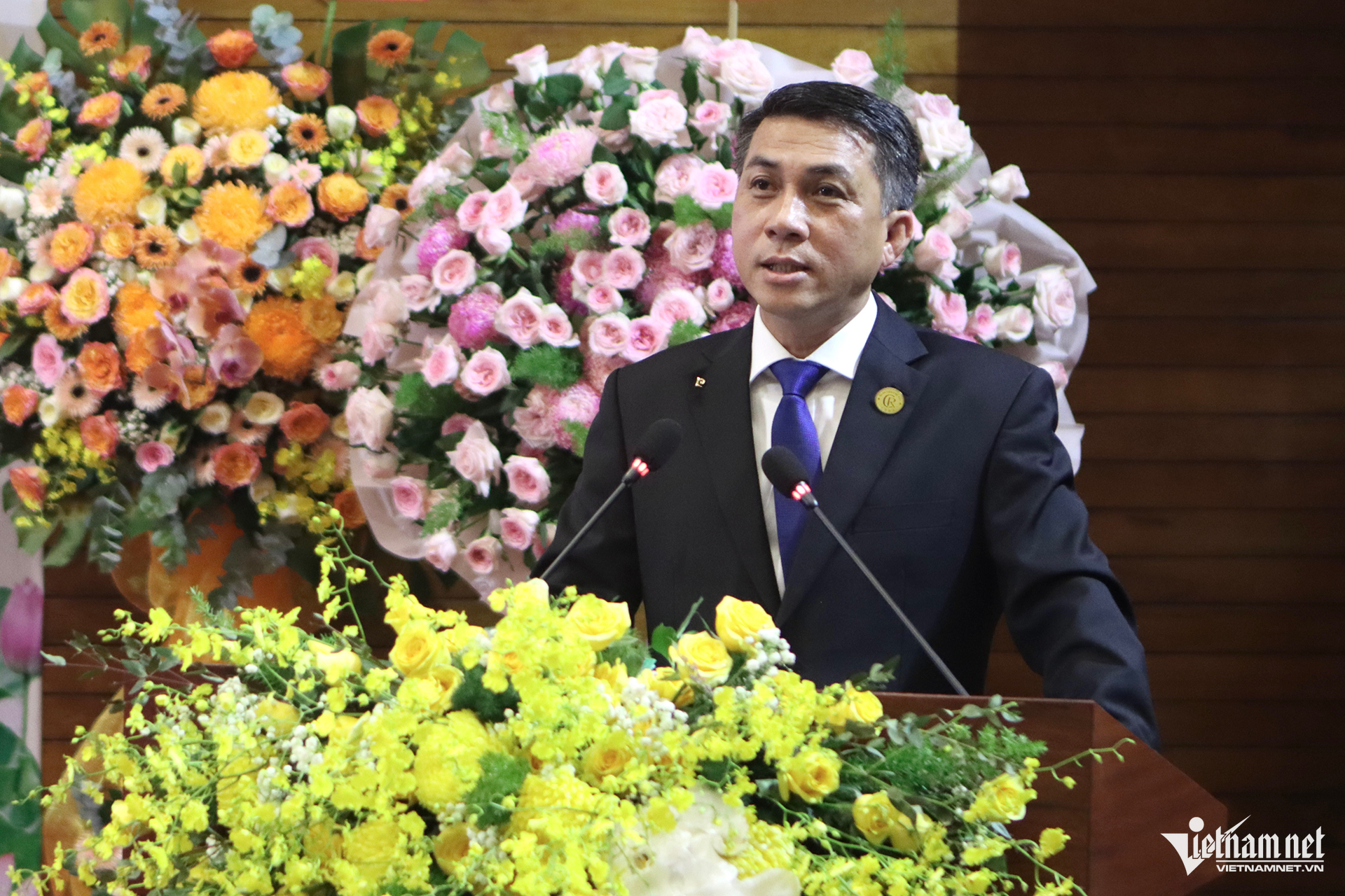 W-Giám đốc BV Chợ Rẫy.png