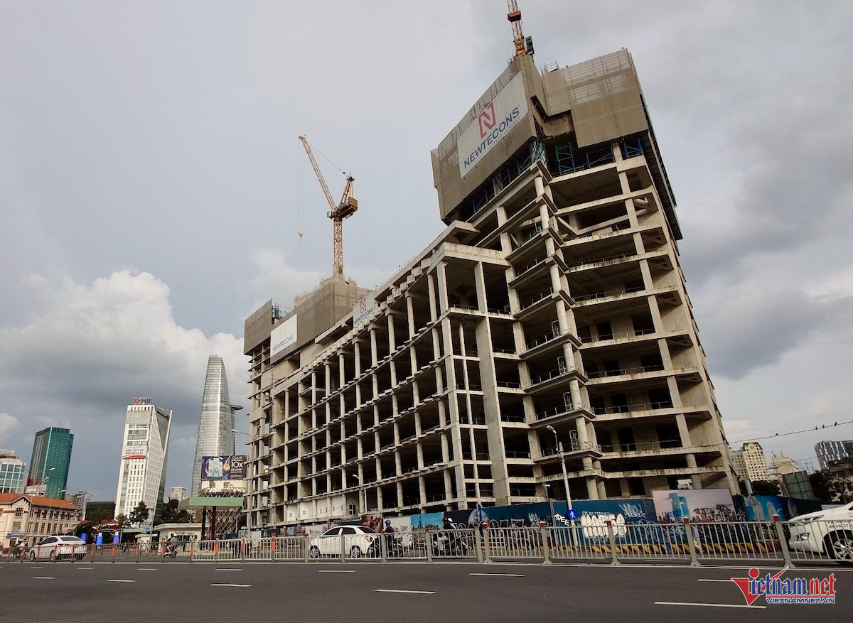 W-one central saigon.jpg