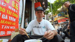 YTSave_YouTube_THIS-IS-WHAT-REAL-PHO-IN-HANOI-TASTES-LI_Media_e17Oa3XiYBo_002_720p.mp4