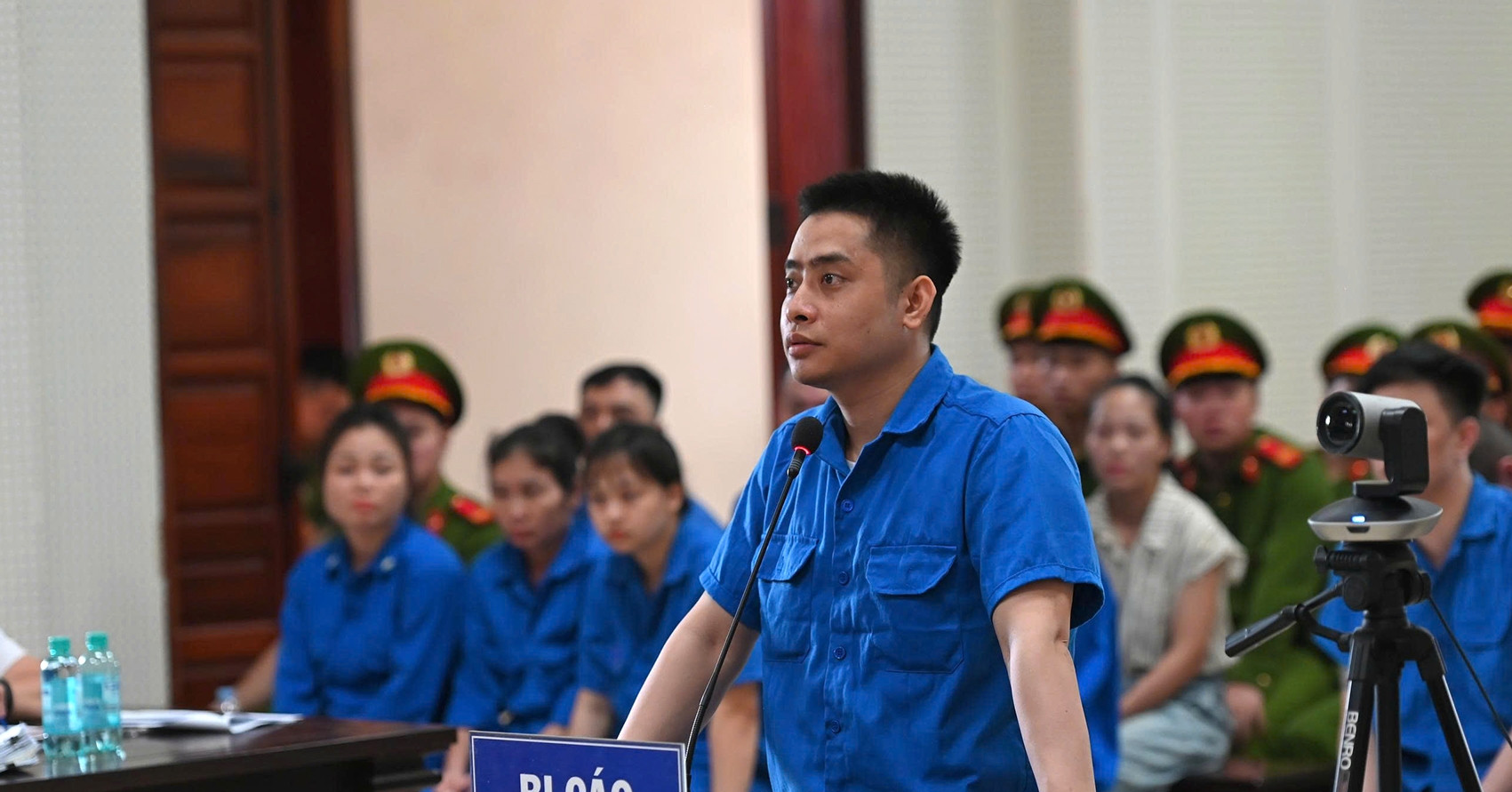Bùi Đình Khánh nói lời sau cùng, xin giảm án cho bạn gái và những người che giấu