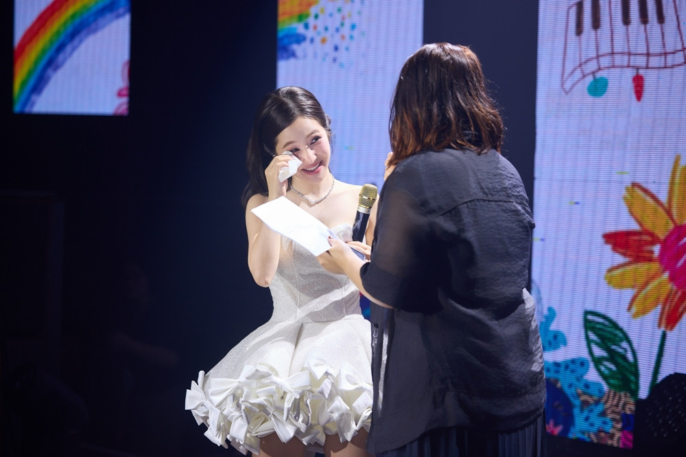 https://static-images.vnncdn.net/vps_images_publish/000001/000003/2026/5/15/huong-tram-001-1561.jpg