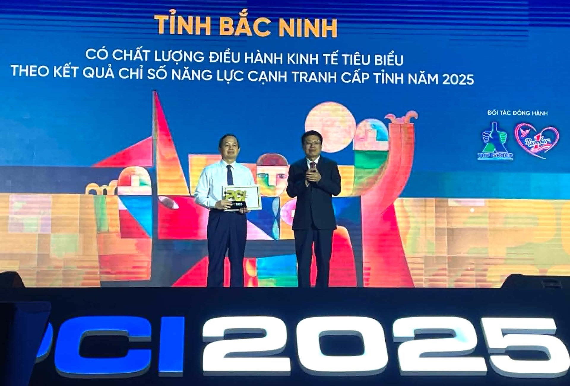 Lần đầu xếp hạng PCI 34 tỉnh, thành phố sau sáp nhập: Lộ diện 5 địa phương xuất sắc