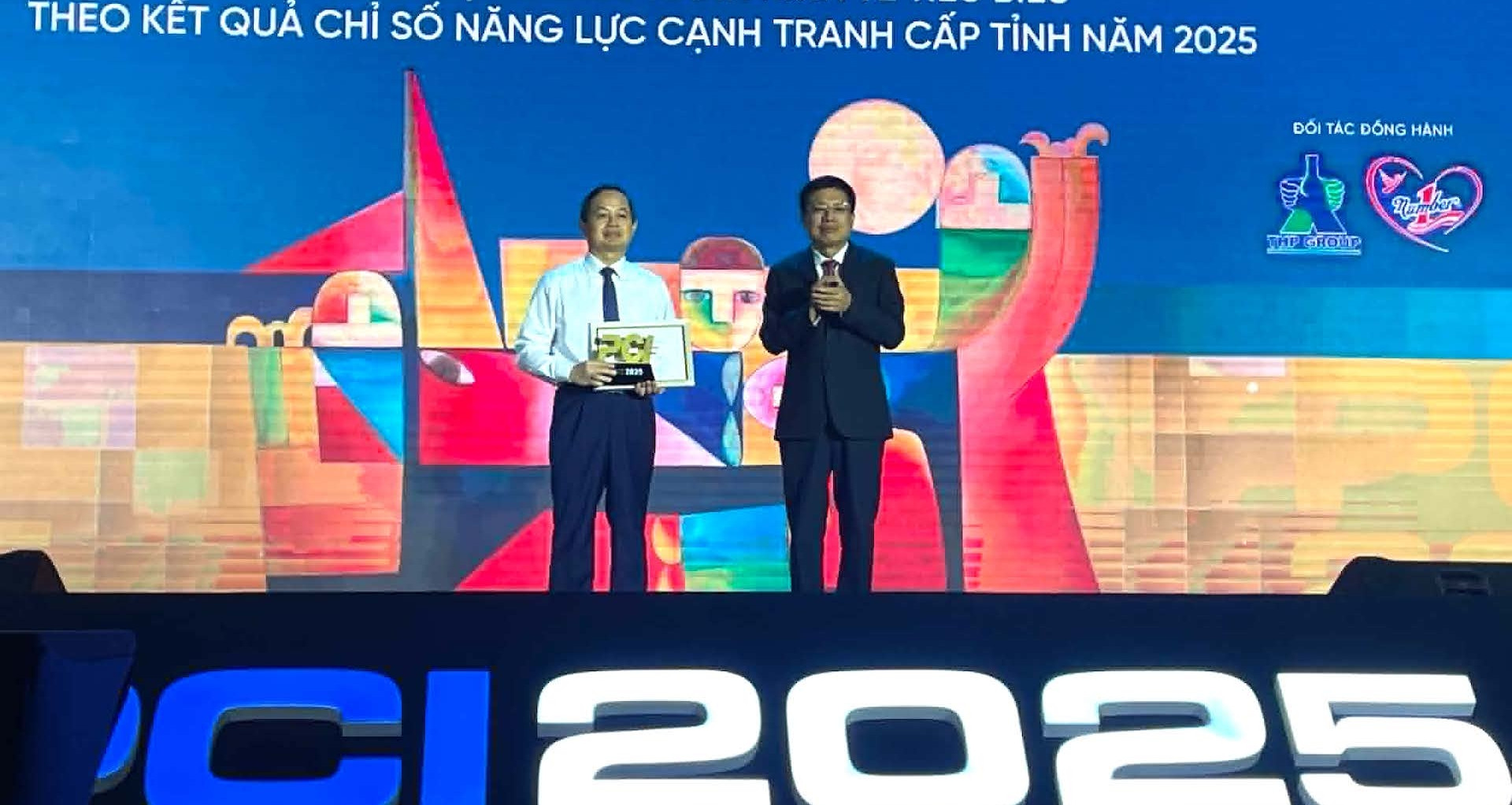 Lần đầu xếp hạng PCI 34 tỉnh, thành phố sau sáp nhập: Lộ diện 5 địa phương xuất sắc