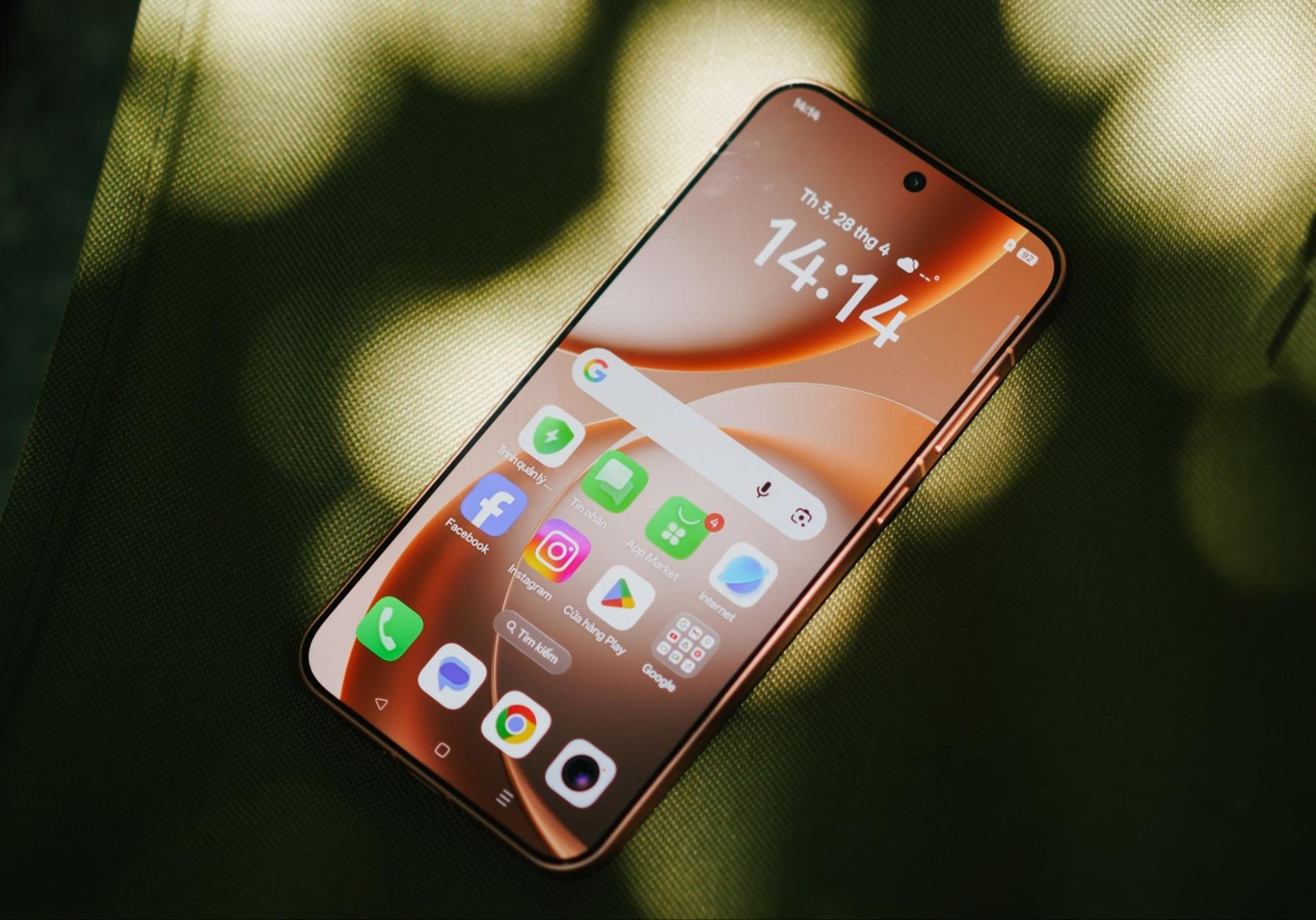 OPPO a5.jpg