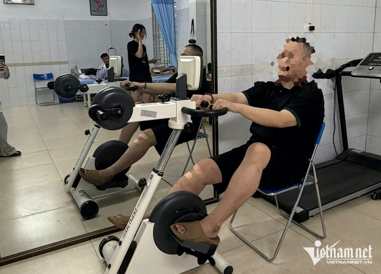 W-8272513d f63f 4e7e 8516 5e2efa20b455.png