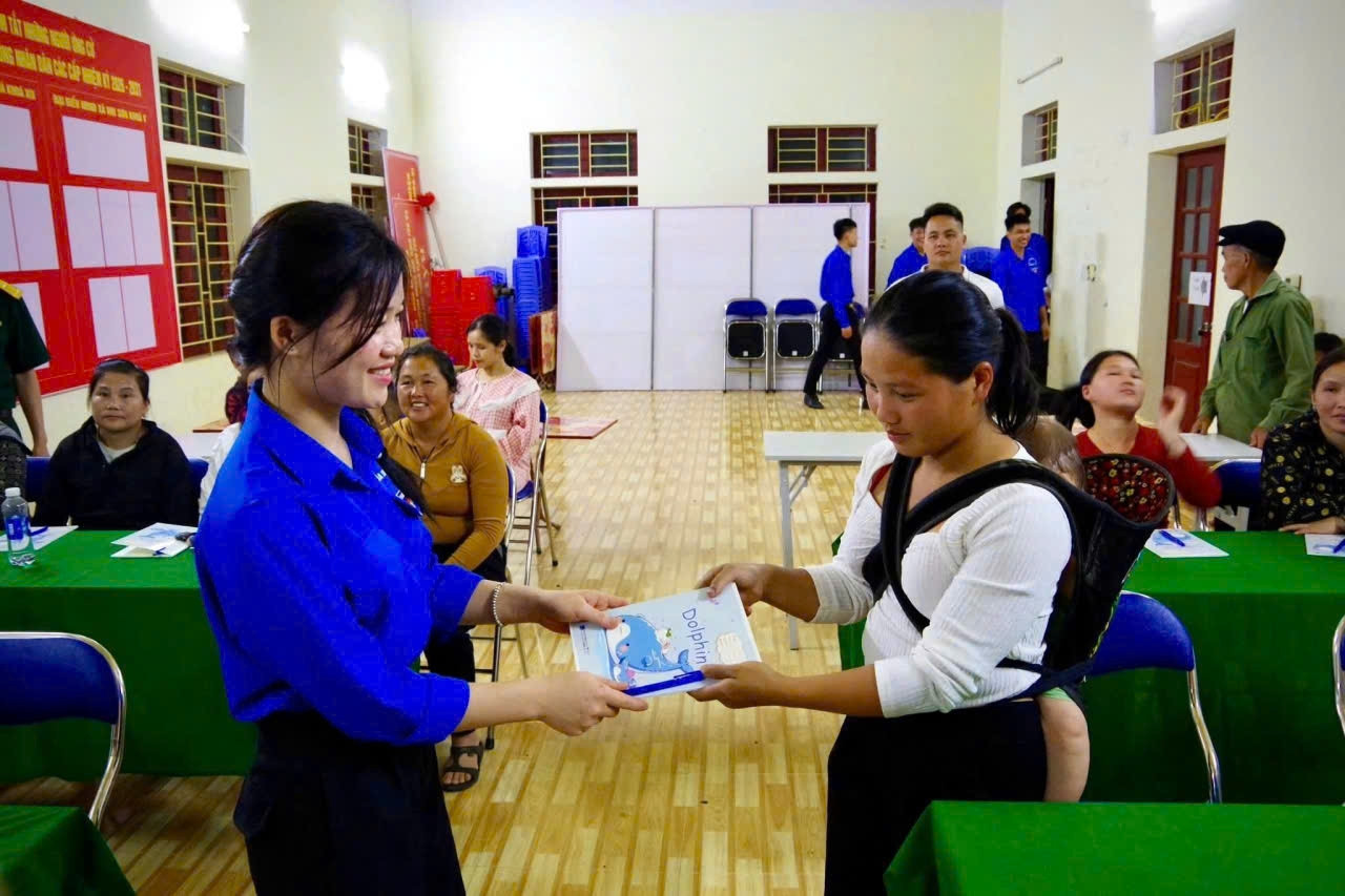 Xóa mù chữ, tăng khả năng tiếp cận thông tin cho đồng bào vùng cao Thanh Hóa