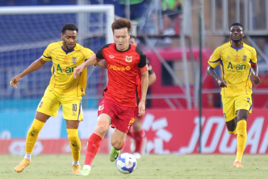 Bảng xếp hạng V-League 2025/26 - Vòng 23 mới nhất