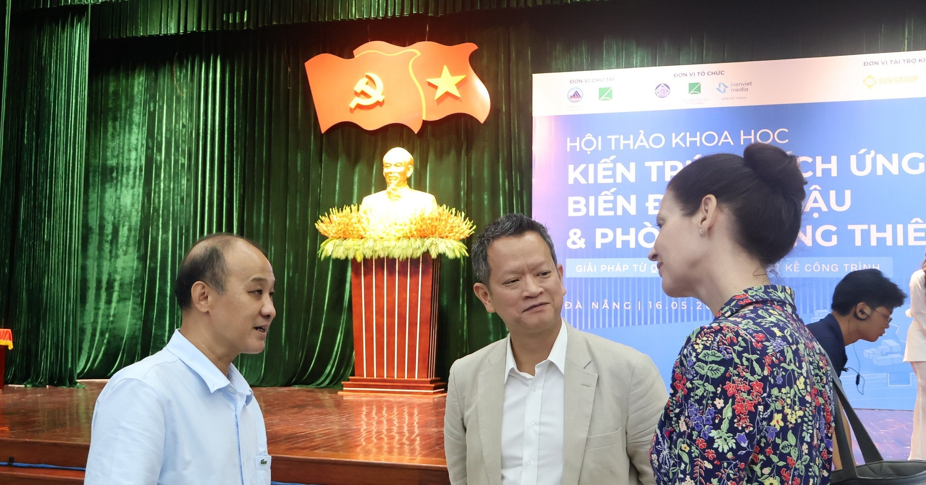 Đà Nẵng tìm giải pháp ứng phó với bão lũ, ngập lụt, sạt lở
