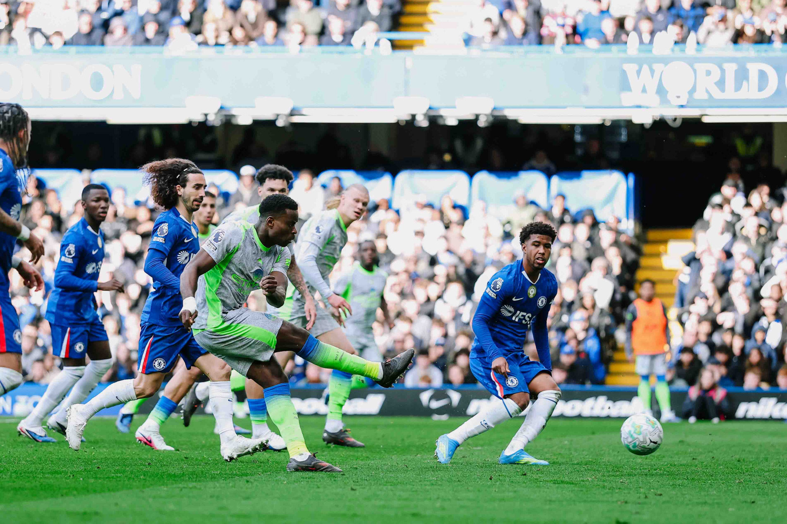 Man City Chelsea.jpg