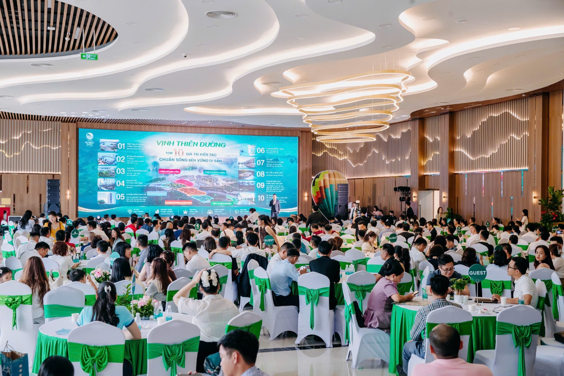 Khách Hà Nội bất ngờ trước tiến độ thần tốc tại Global Gate Hạ Long 5 A5kjhgchjk (1).jpg