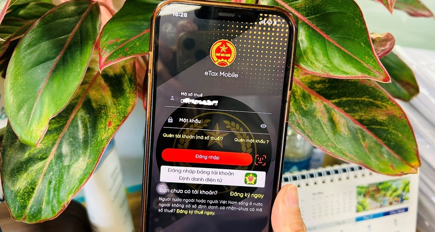 Cách xác thực sinh trắc học khi đăng ký hóa đơn điện tử trên eTax Mobile