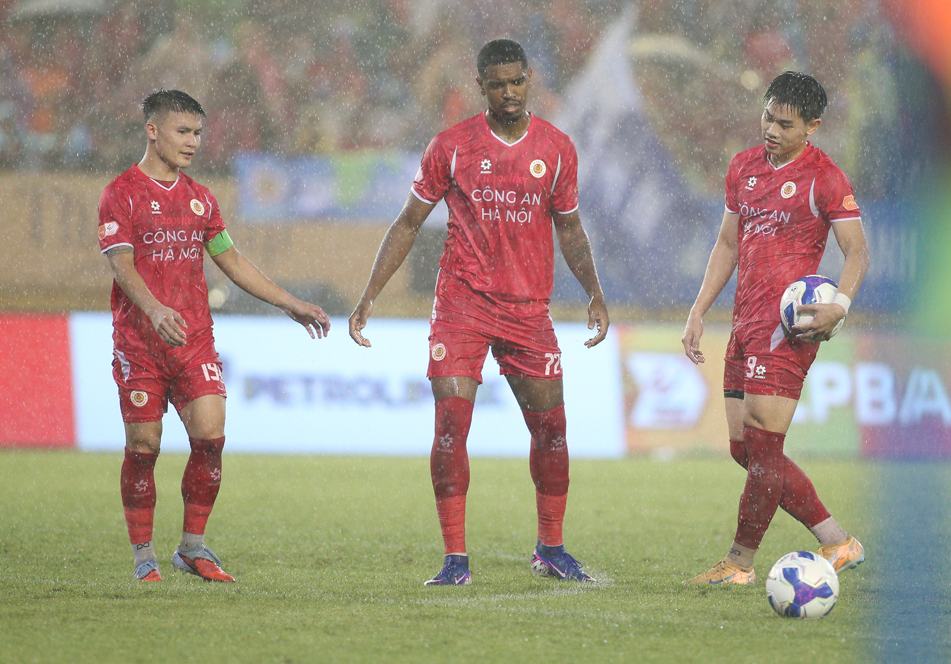 dinh bac cahn 1.JPG