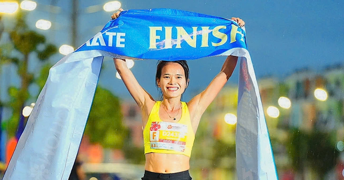 Hồng Lệ vô địch giải marathon ở Hải Phòng