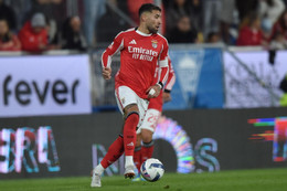 Otamendi Benfica.jpg