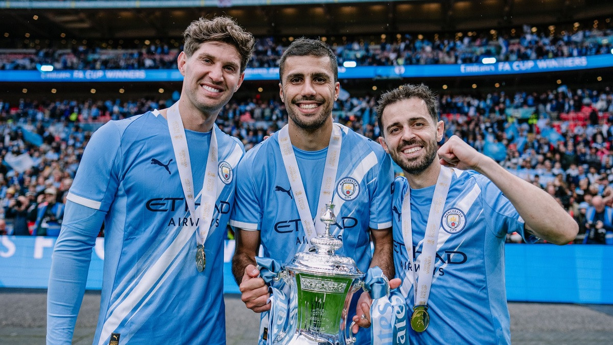 Rodri Silva Stones Man City.jpg