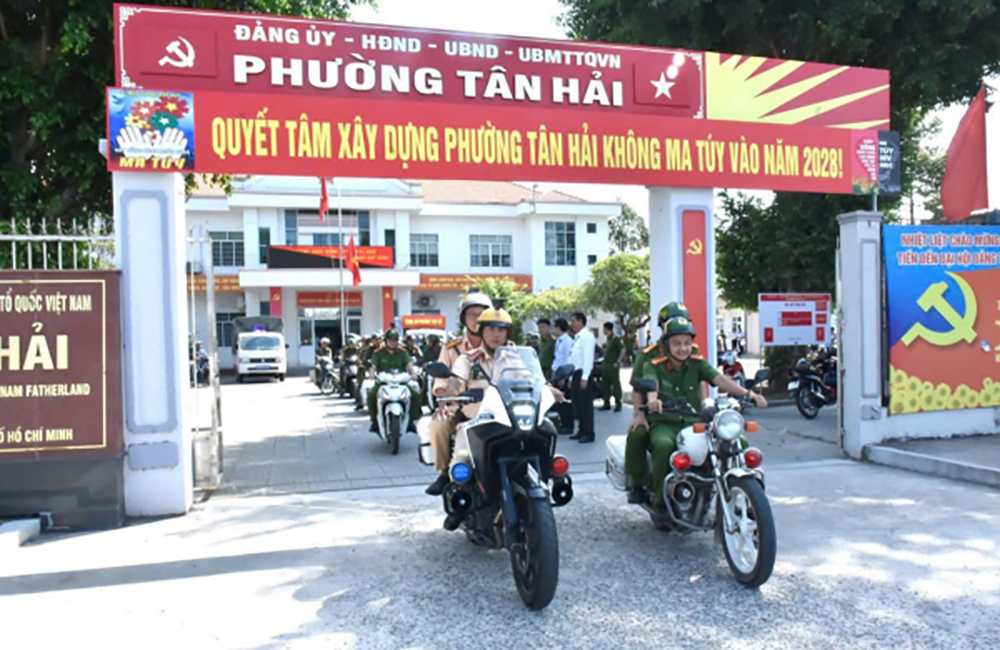 tan cong toi pham 4.png