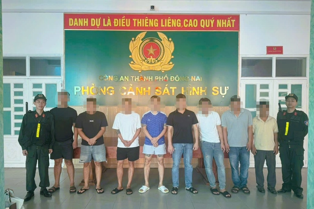 Danh tính 2 đối tượng cầm đầu đường dây cá độ hơn 70 tỷ đồng/tháng