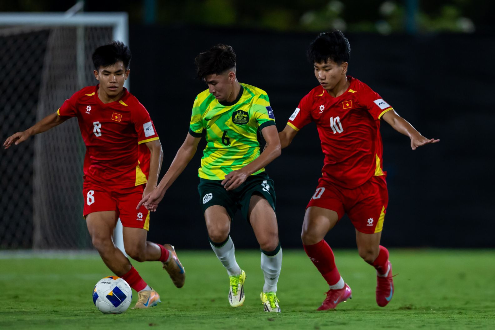 u17 chau a.jpg