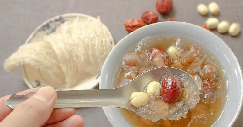 Yến sào được mệnh danh "vàng trắng" nhưng dễ làm giả: 3 cách nhận biết hàng thật