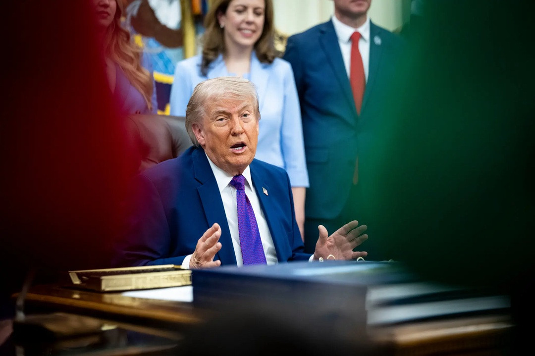 12dc trump irs mpbl superJumbo.jpg
