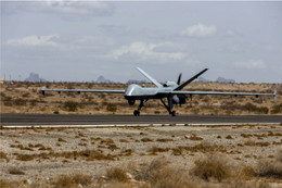 Nhóm Houthi bắn rơi UAV giá hàng chục triệu USD của Mỹ