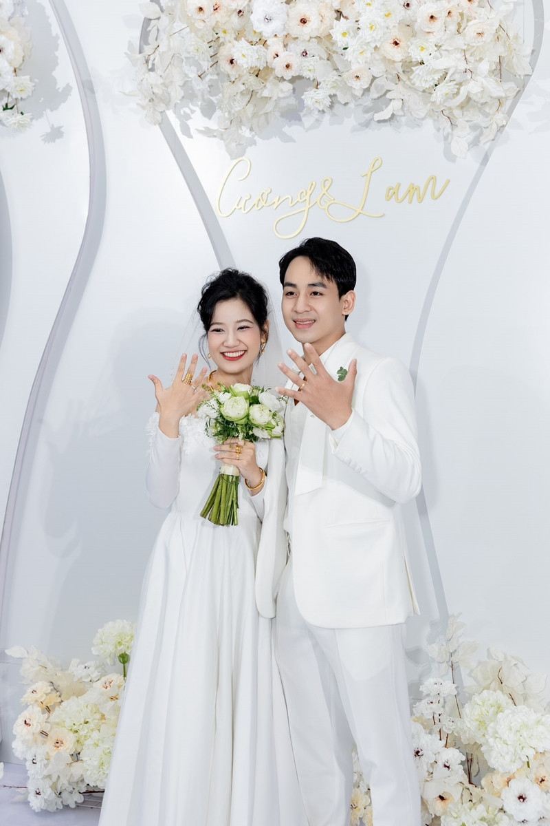 https://static-images.vnncdn.net/vps_images_publish/000001/000003/2026/5/18/phung-minh-cuong-007-2115.jpg