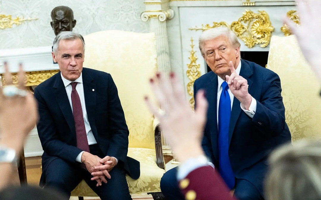 07int carney trump wtk new jwpq superJumbo v3.jpg