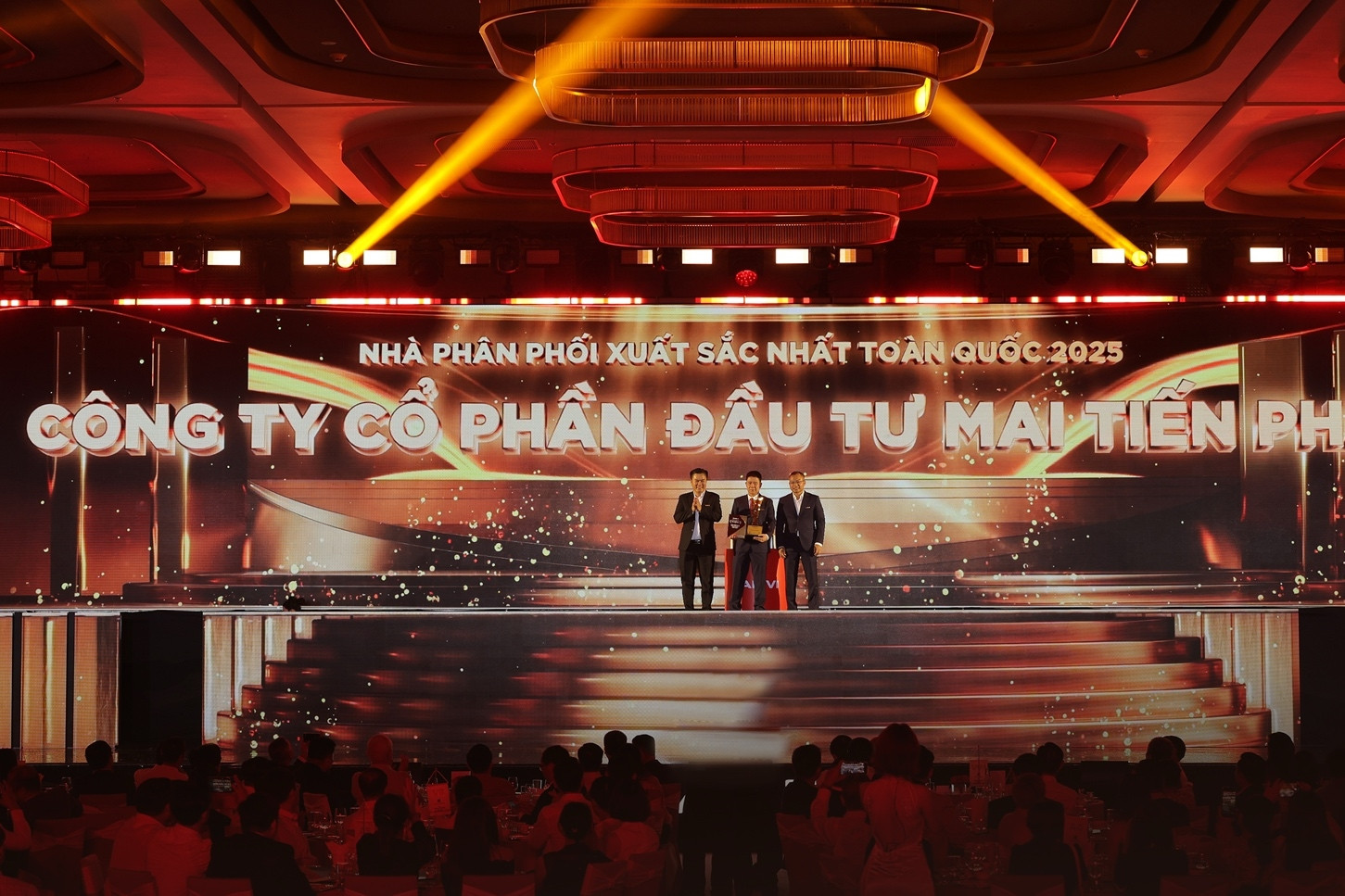 CADIVI tri ân đối tác chiến lược, nhà phân phối ‘đồng hành dẫn đầu’