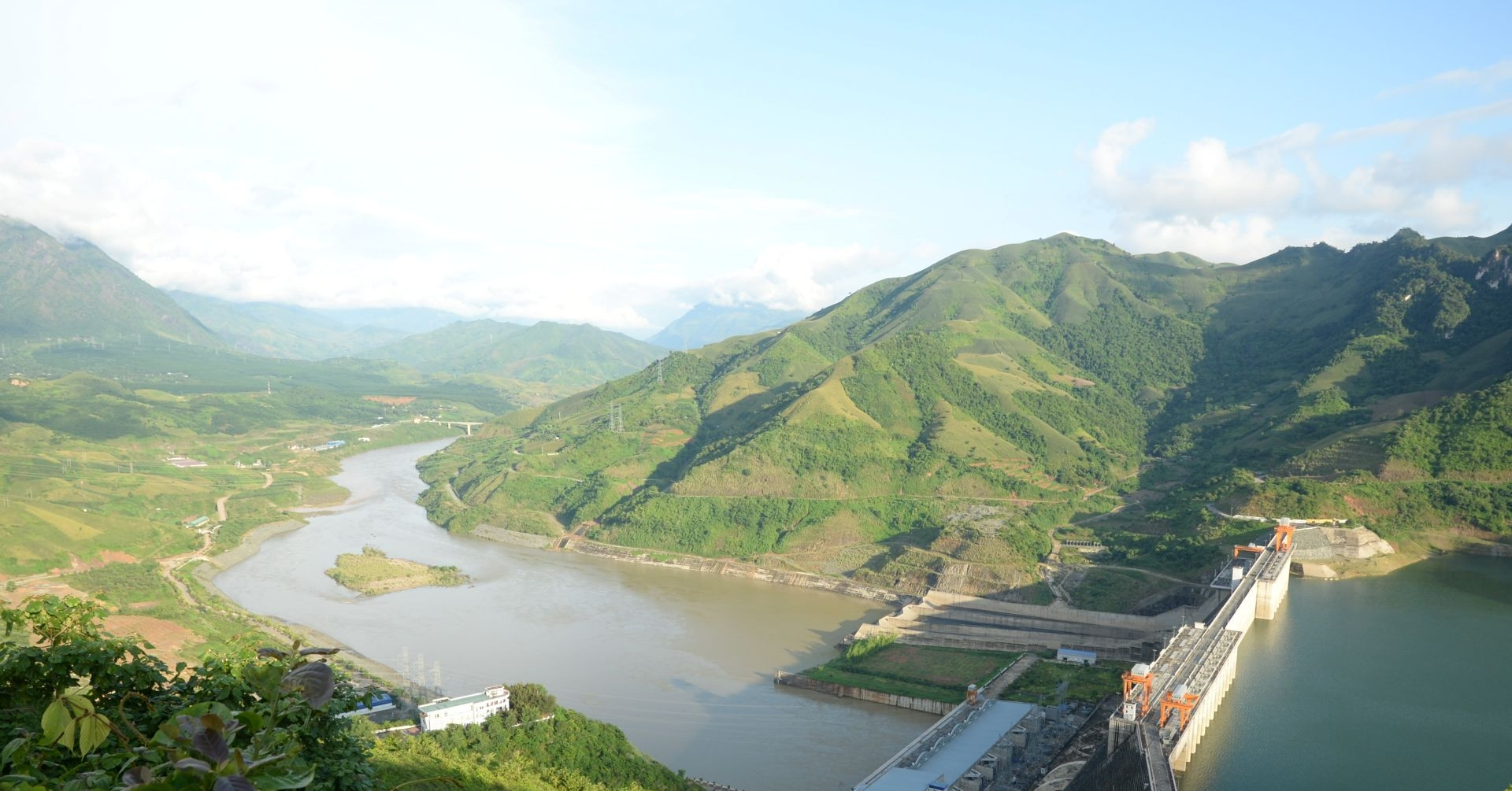 Ngân hàng VDB - Hành trình 20 năm kiến tạo động lực tăng trưởng