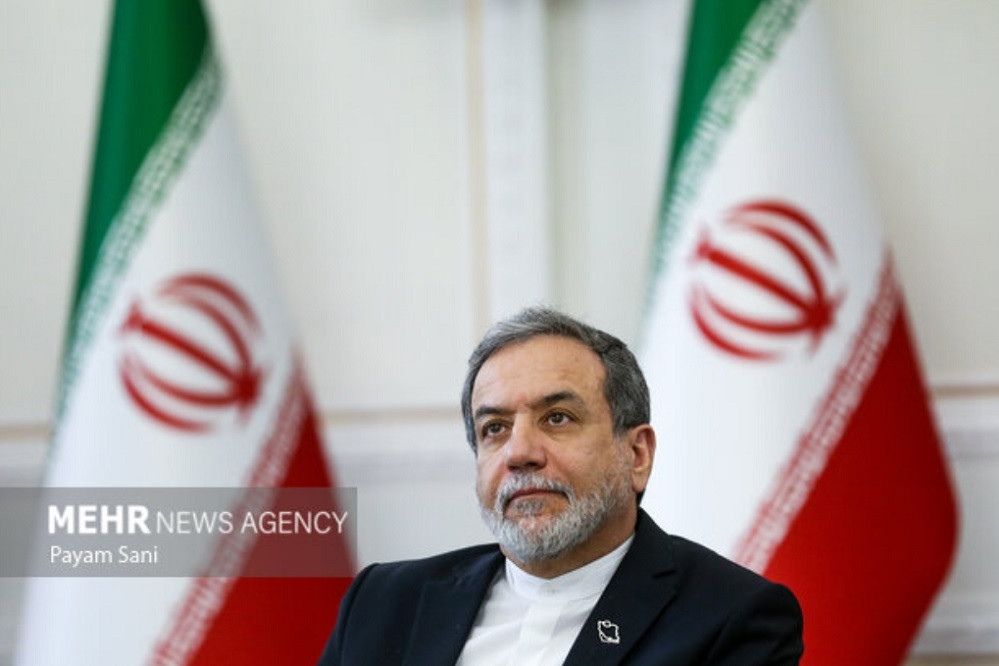 Ngoại trưởng Iran tố Mỹ gây trở ngại, Tehran phá đường dây buôn vũ khí