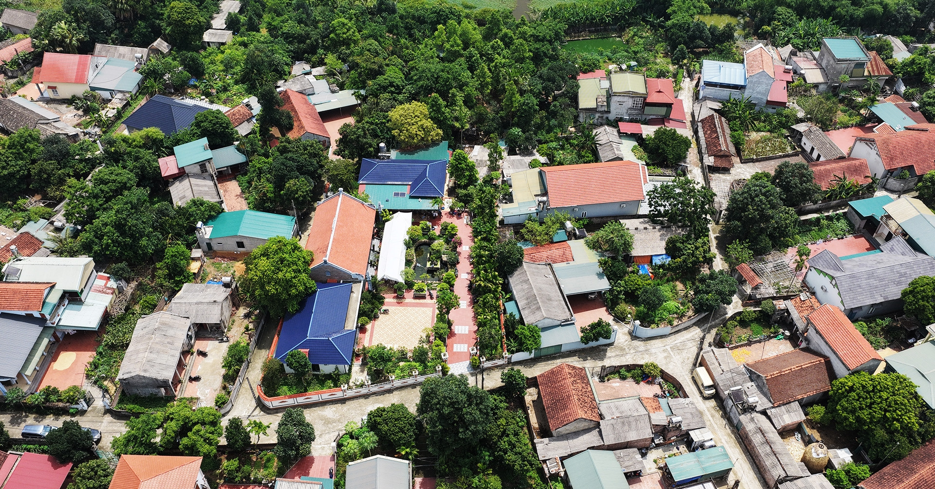 Vụ 5 nam sinh tử vong: Không khí đau thương bao trùm khắp thôn