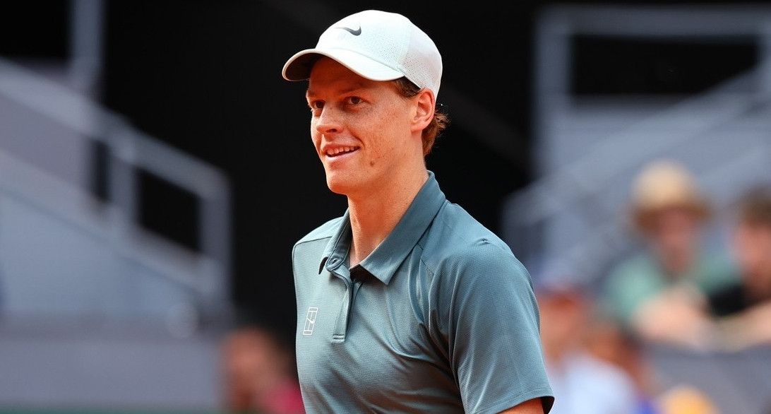 Sinner 'tốc hành' vào chung kết Madrid Open, chờ viết kỳ tích