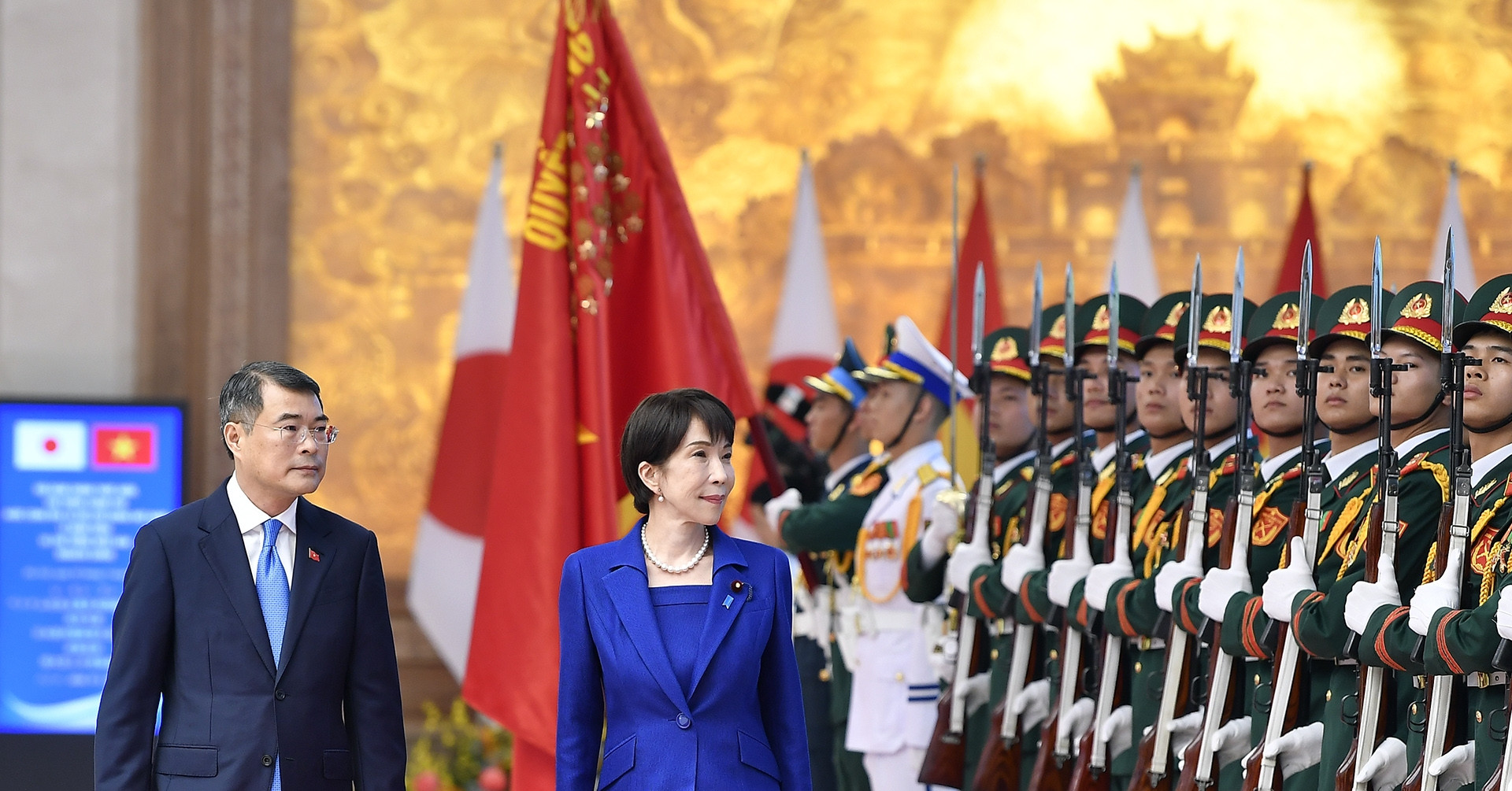 Thủ tướng Lê Minh Hưng chủ trì lễ đón Thủ tướng Nhật Bản Sanae Takaichi