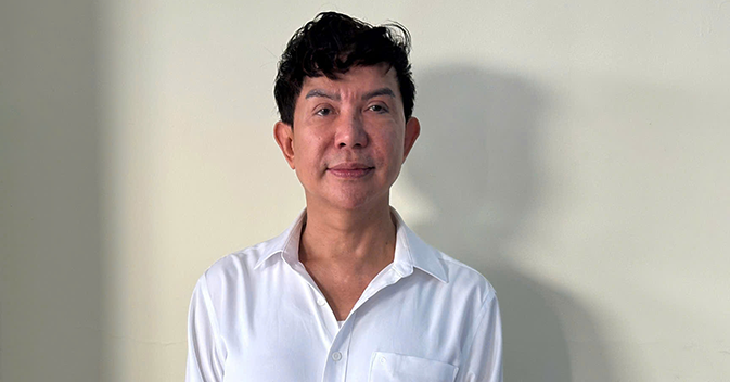 Bắt tạm giam hai ca sĩ Long Nhật và Sơn Ngọc Minh