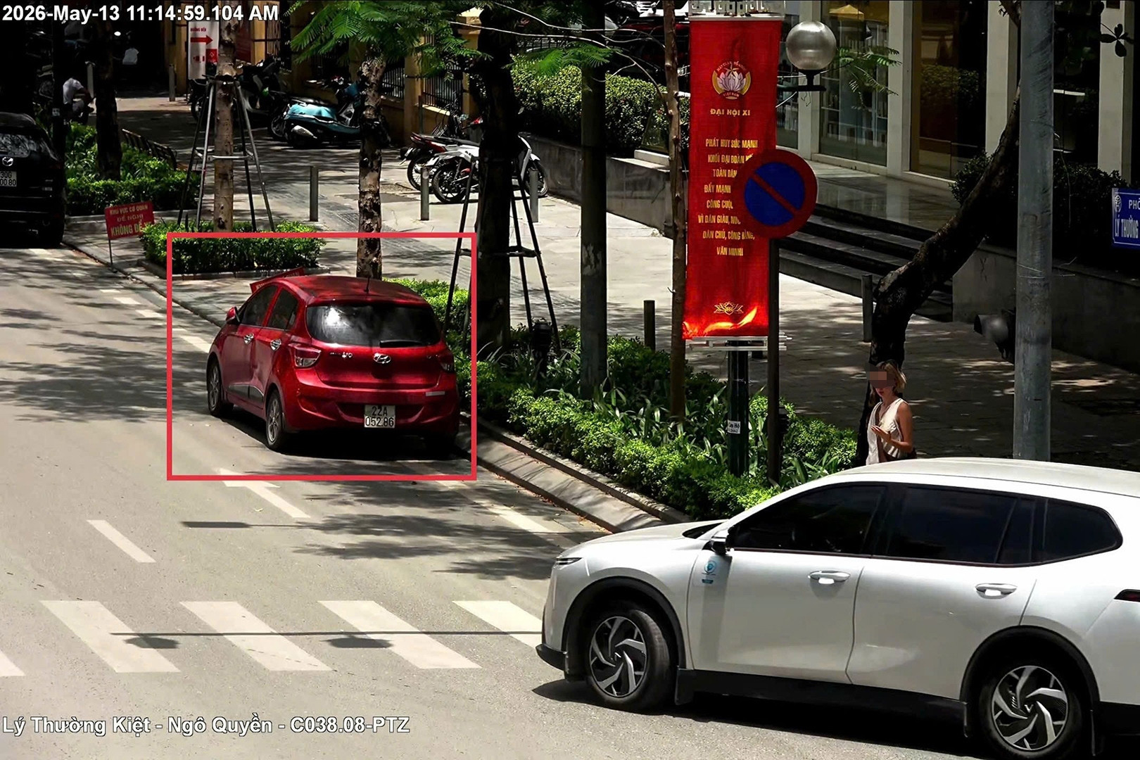 Camera AI 'quét' vi phạm khắp Hà Nội, hàng loạt trường hợp dính lỗi 'phạt nguội'