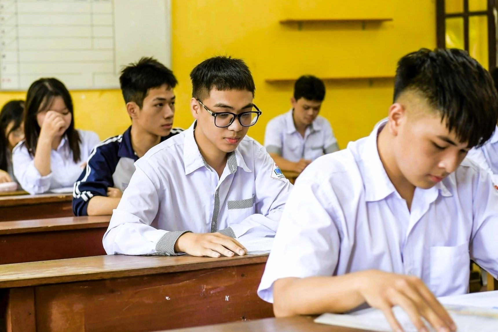 Đề thi thử tốt nghiệp THPT môn Toán năm 2026 kèm đáp án