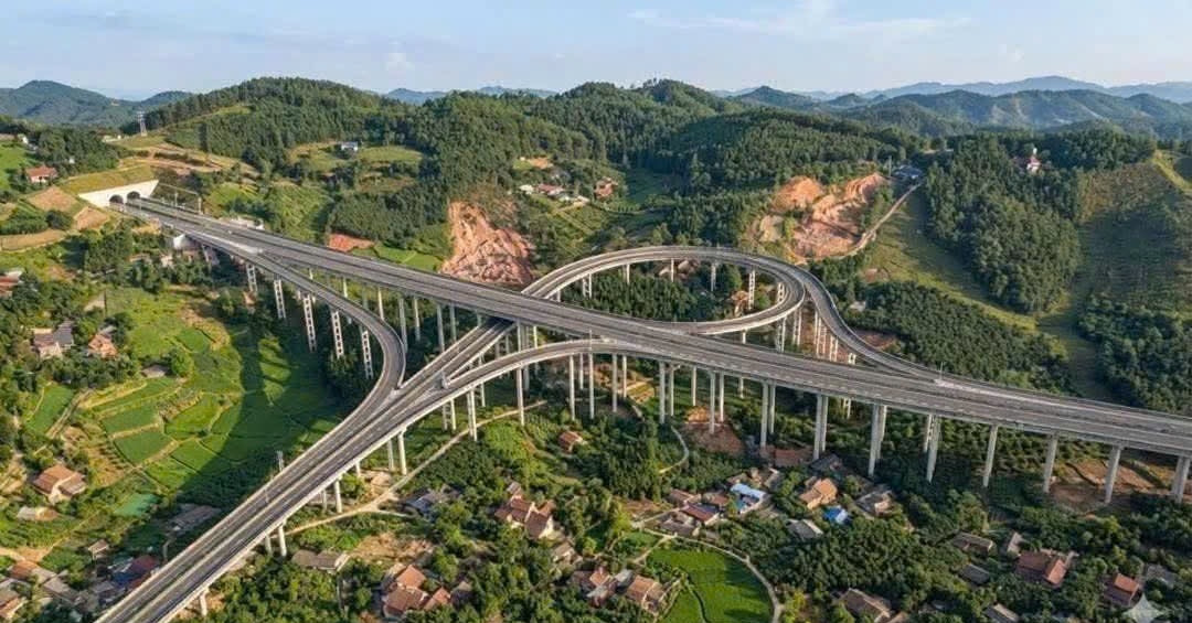 Khởi động dự án cao tốc hơn 23.000 tỷ đồng gỡ &amp;apos;nút thắt&amp;apos; cho Điện Biên